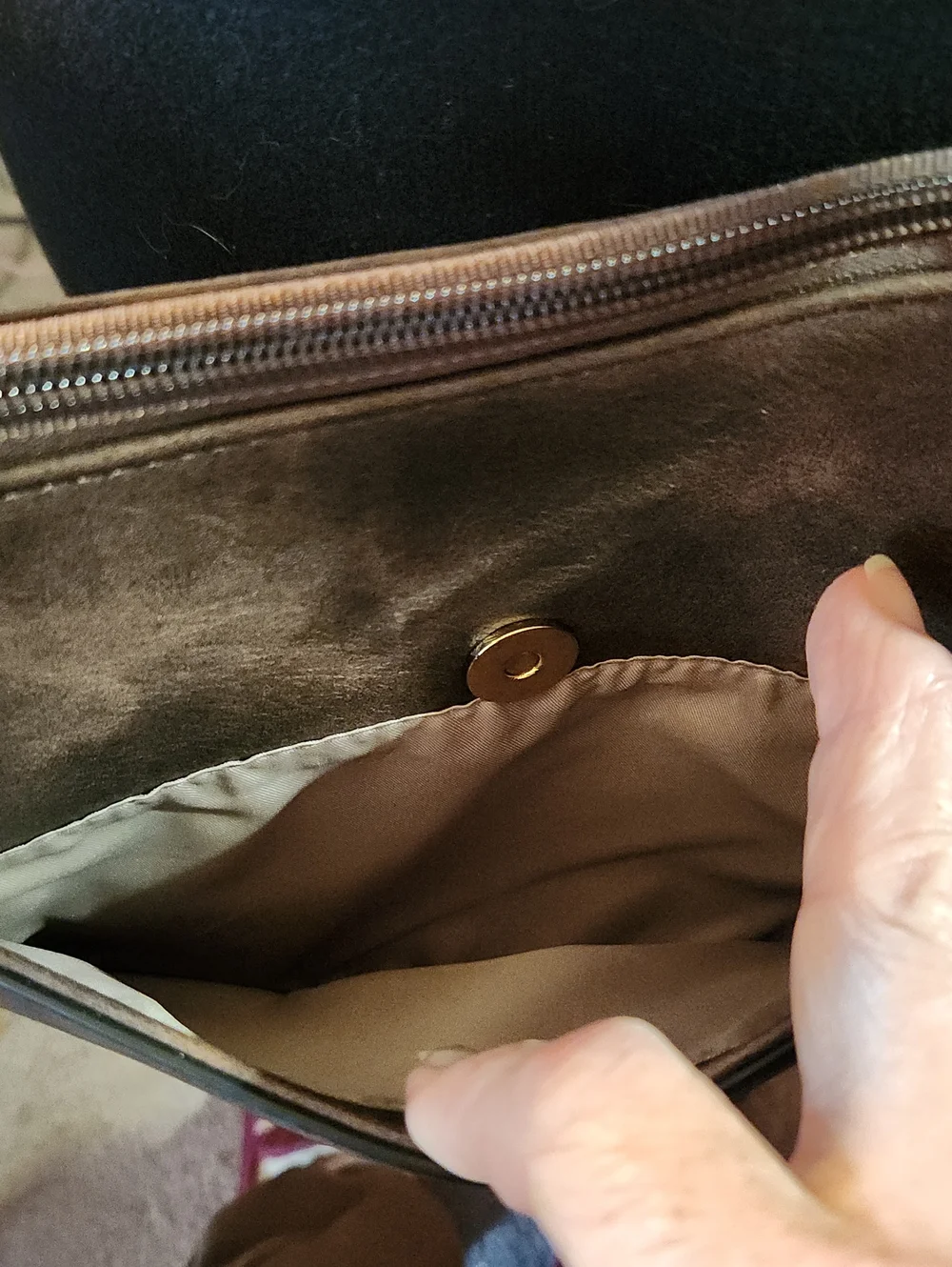 BOSTANTEN Crossbody Bag